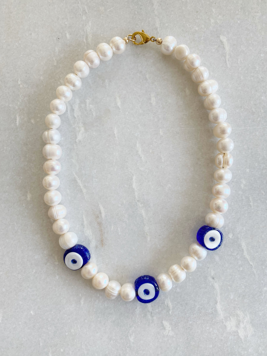 Blue Lucky Eye Pearl Necklace